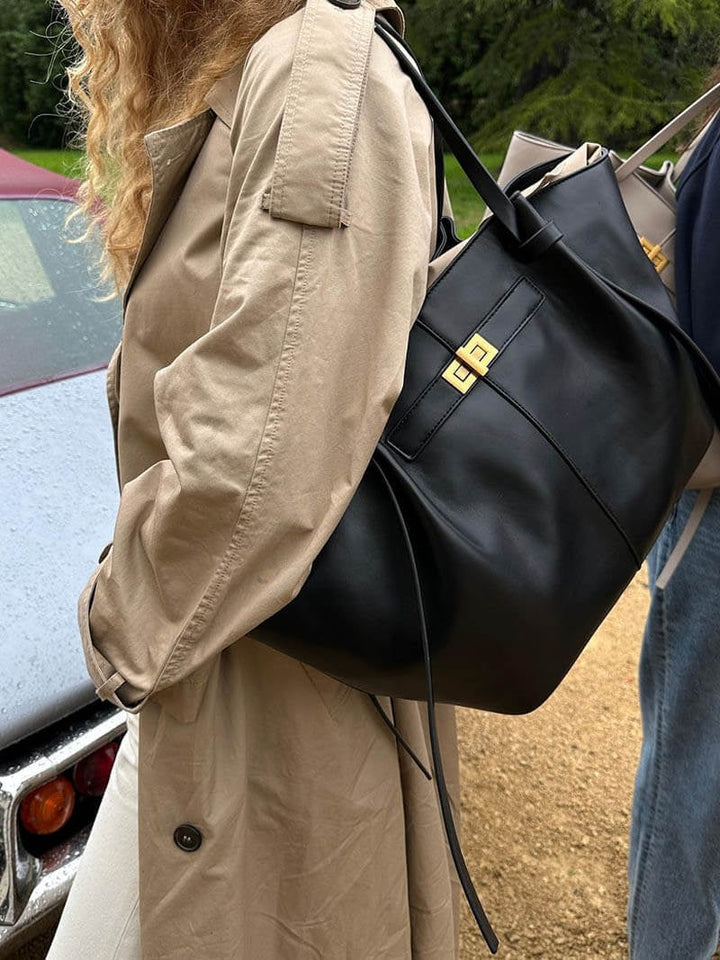 Women's Sleek Vegan Leather Tote Bag for Daily Use