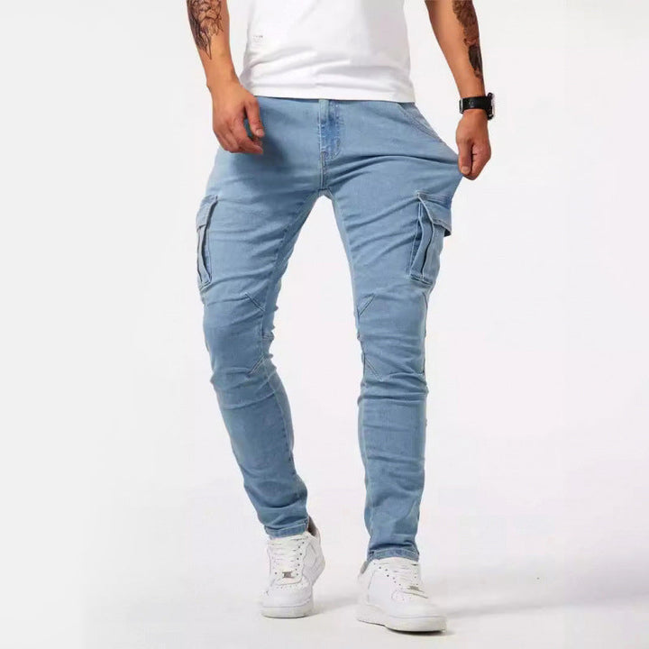 Men's Slim-Fit Tapered Leg Cargo Pants