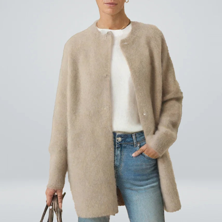 Women's Relaxed Fit Button-Front Wool Cardigan