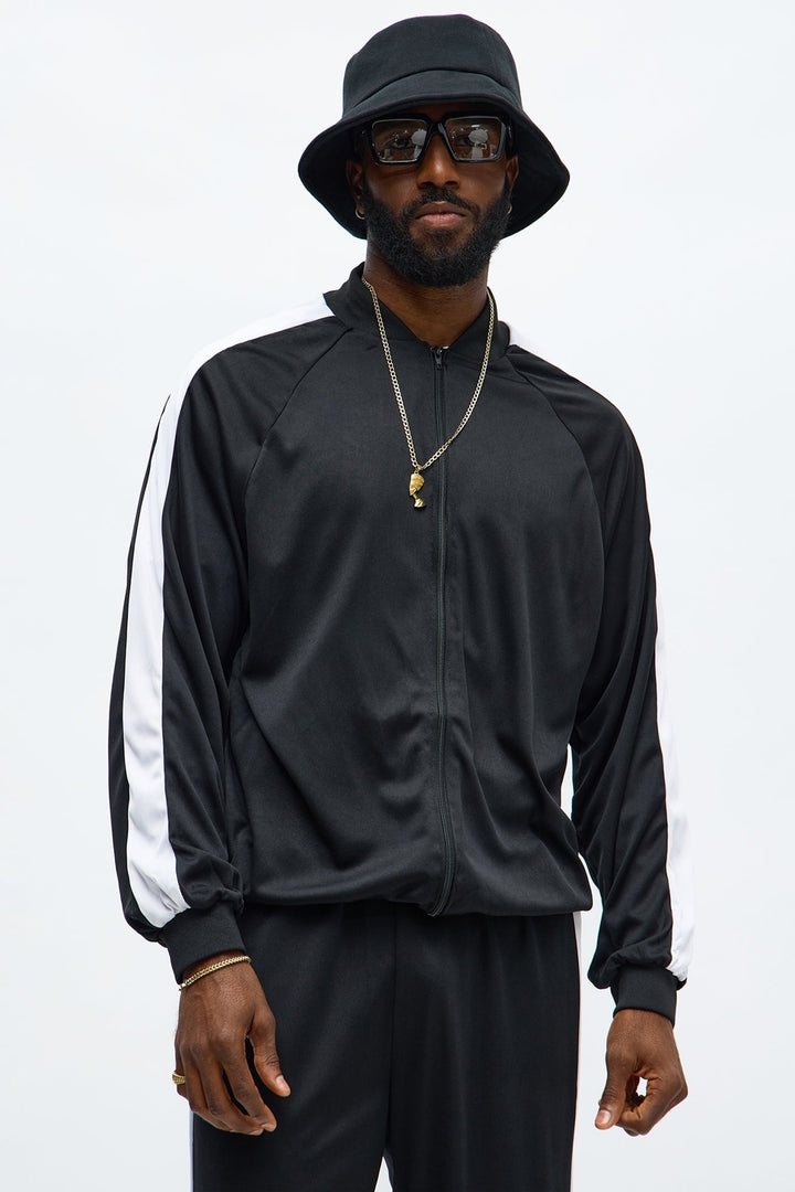 Halloween's Two Piece Hip Hop Costume in Black and White for Parties