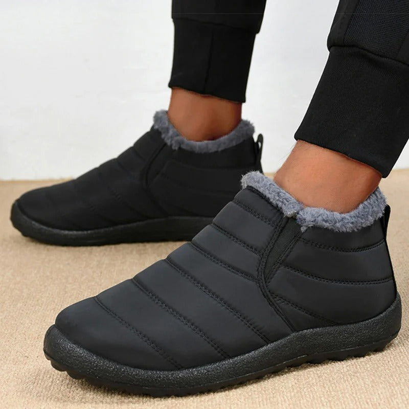 Men's Slip-On Boots with Fur Lining for Comfort and Style