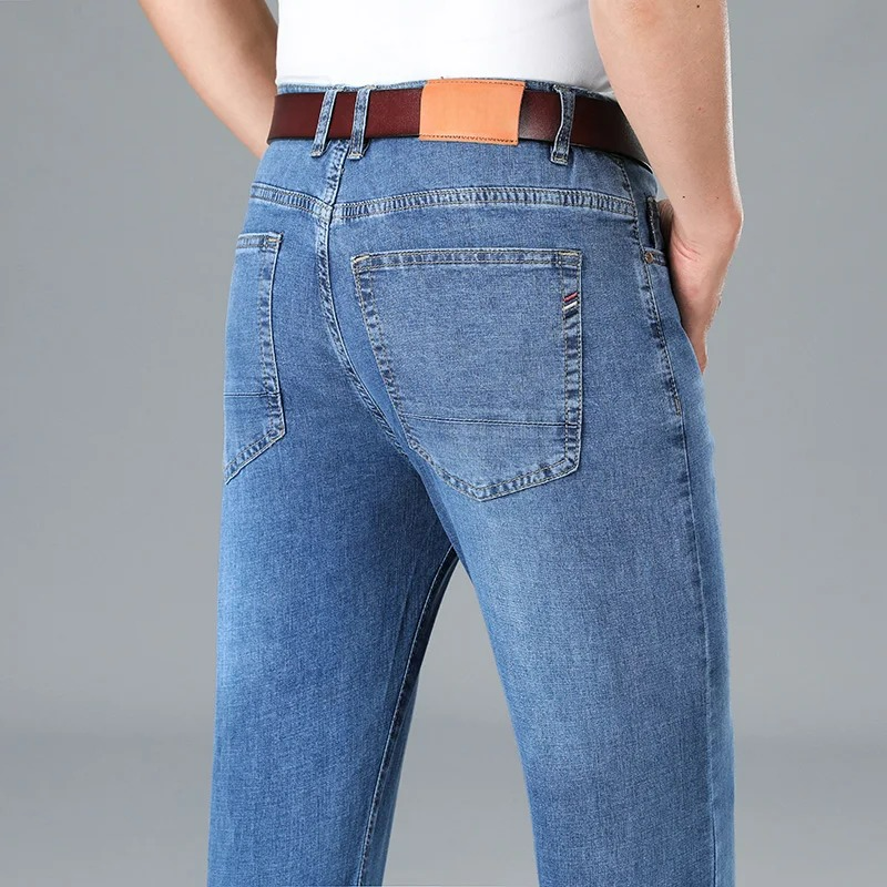 Men's Stretch Slim Fit Mid-Rise Tapered Denim Jeans