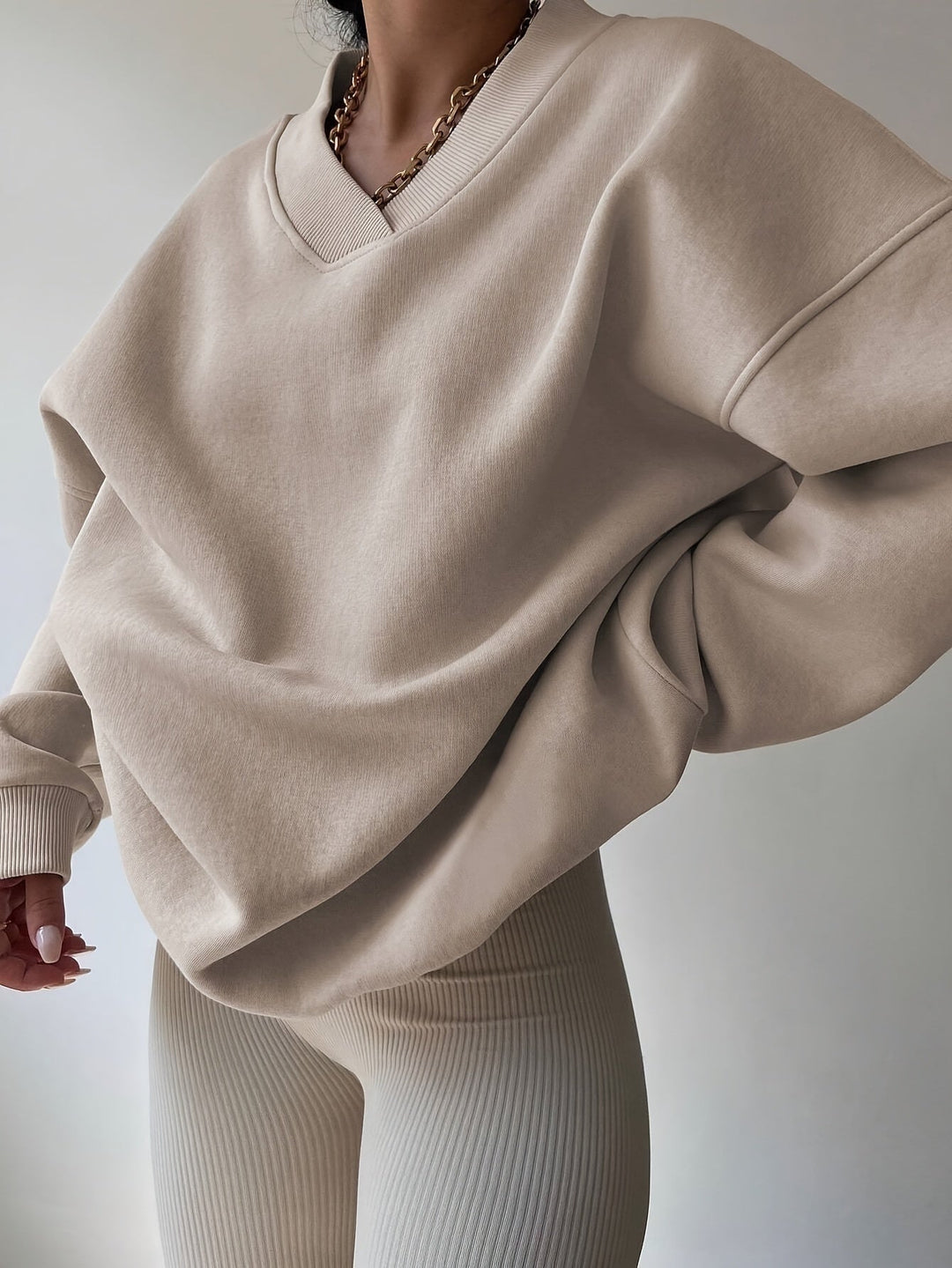 Women's Oversized V-Neck Sweatshirt with Ribbed Cuffs