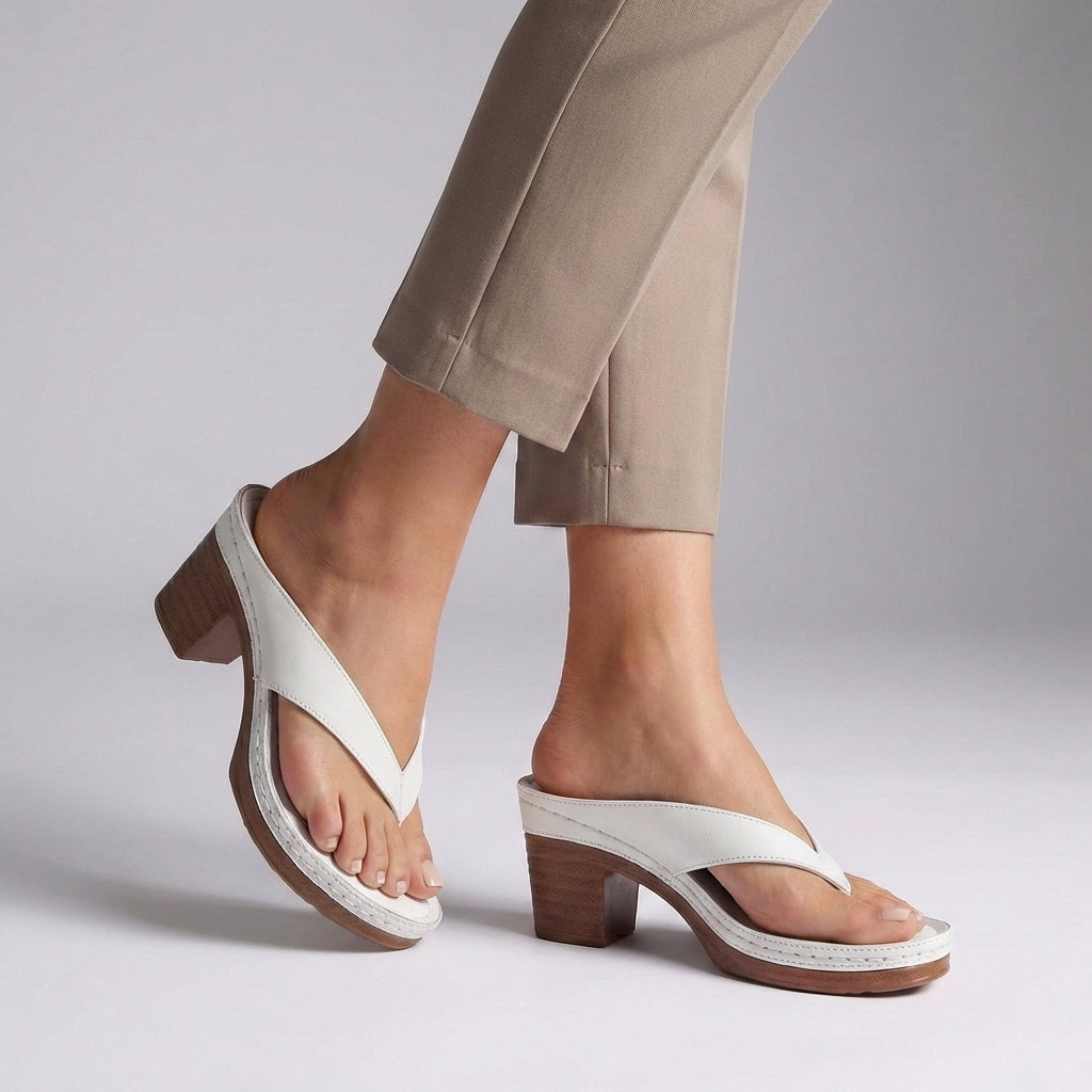 Quinn | Women's Block Heel Thong Sandals