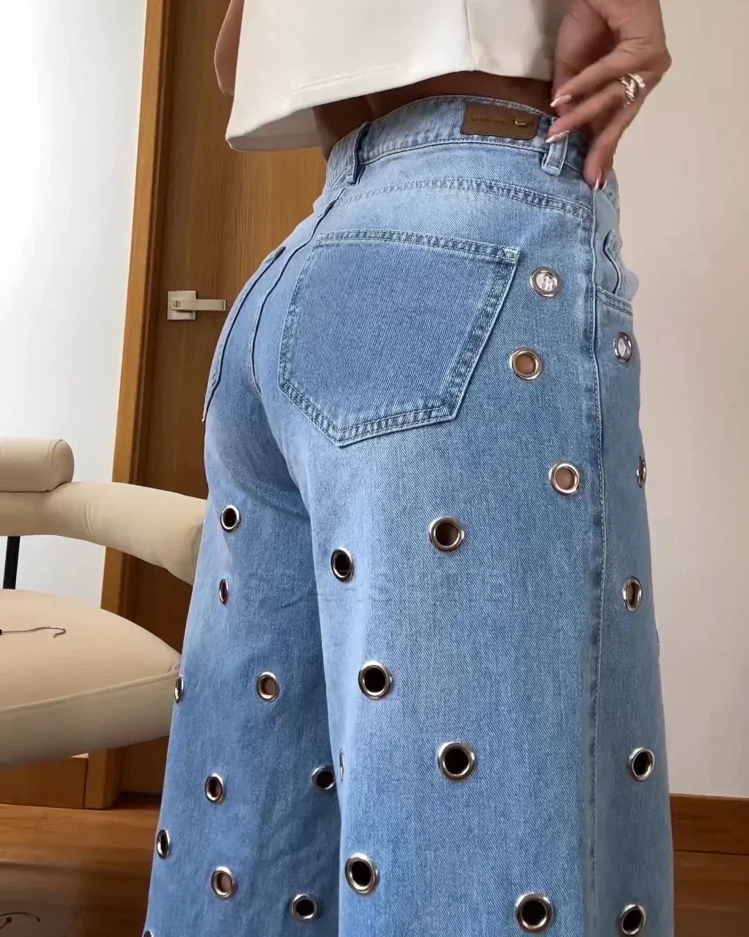 Leona | Women's Retro High-Rise Flared Jeans