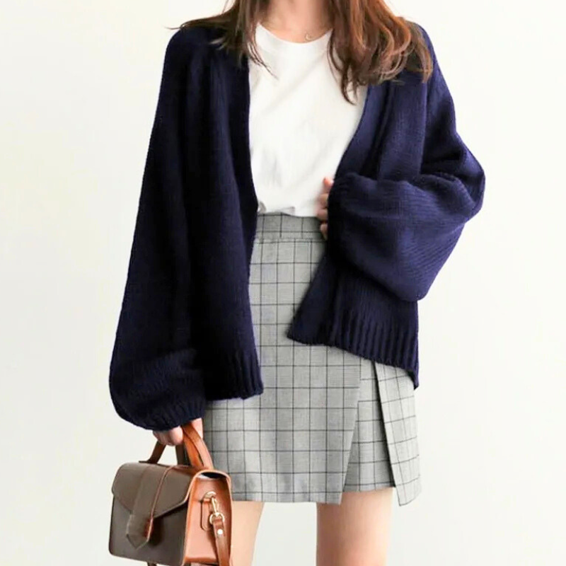 Women's Drop-Shoulder Knit Cardigan with Ribbed Cuffs