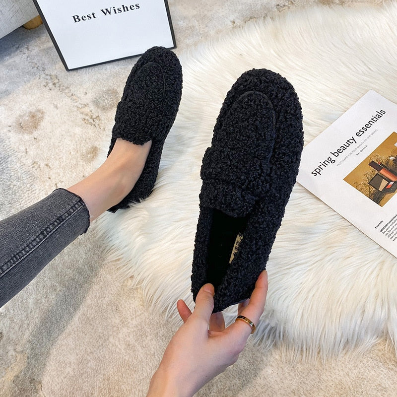 Women's Cozy Slip-On Loafers