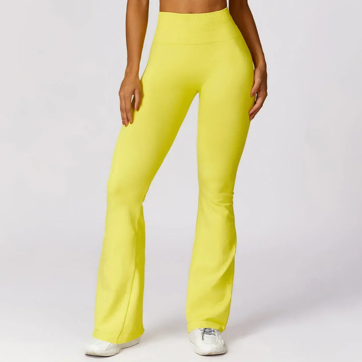 Elara | Women's Seamless Flared Yoga Legging