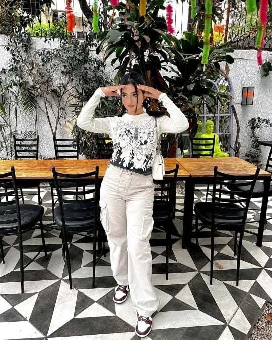 Nova | Women's Trendy Cargo Jeans