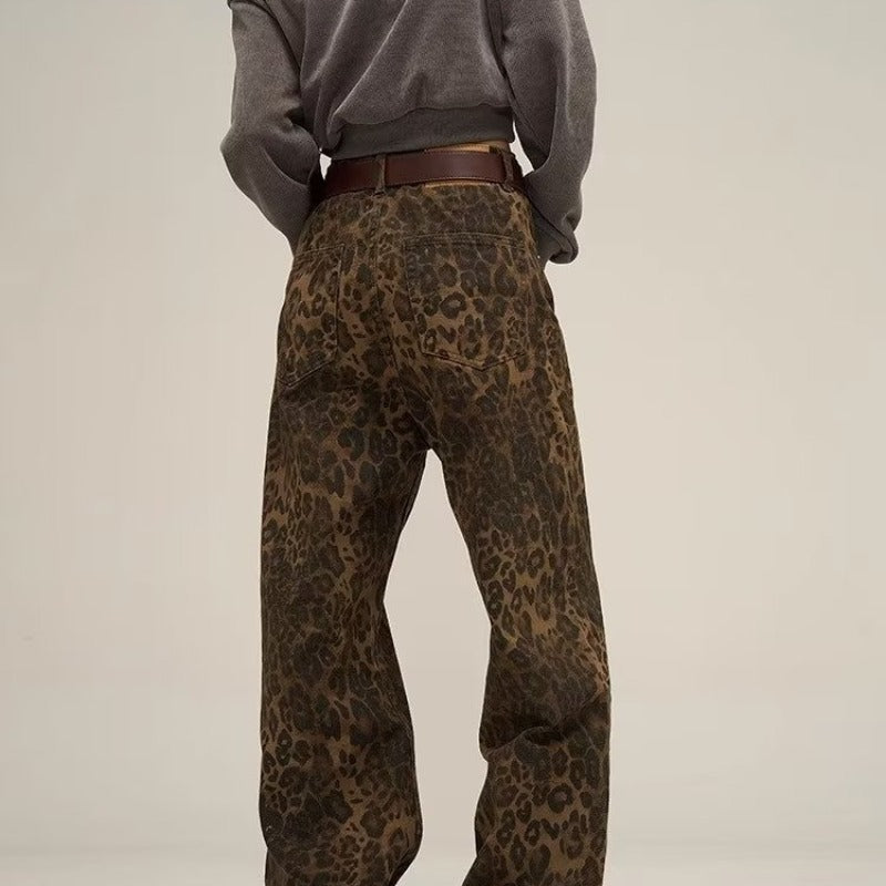 Layla | Women's Trendy Leopard Print Jeans