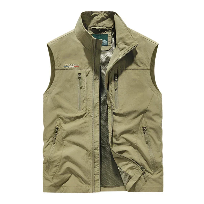 Men's Lightweight Water-Resistant Outdoor Vest