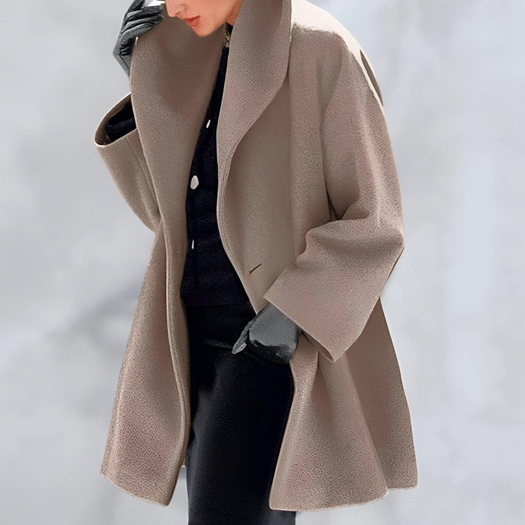 Women's Relaxed Fit Coat for Easy Seasonal Transitions