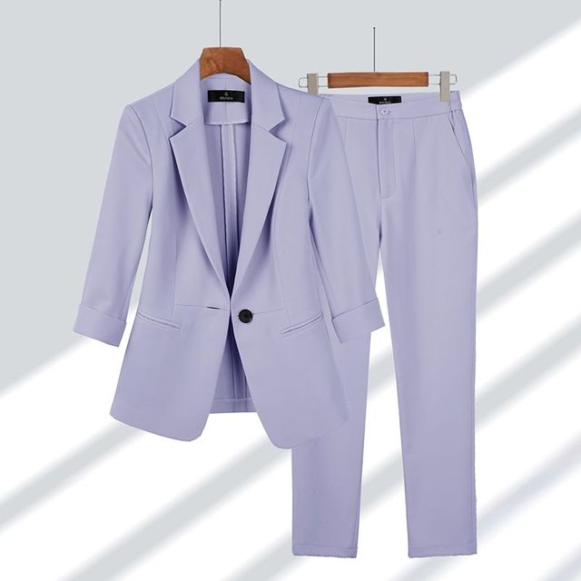 Women's Tailored Notched Lapel Suit