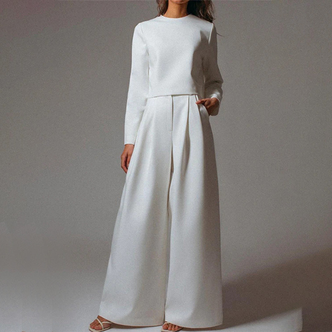 Women's Effortless Chic Wide Leg Outfit