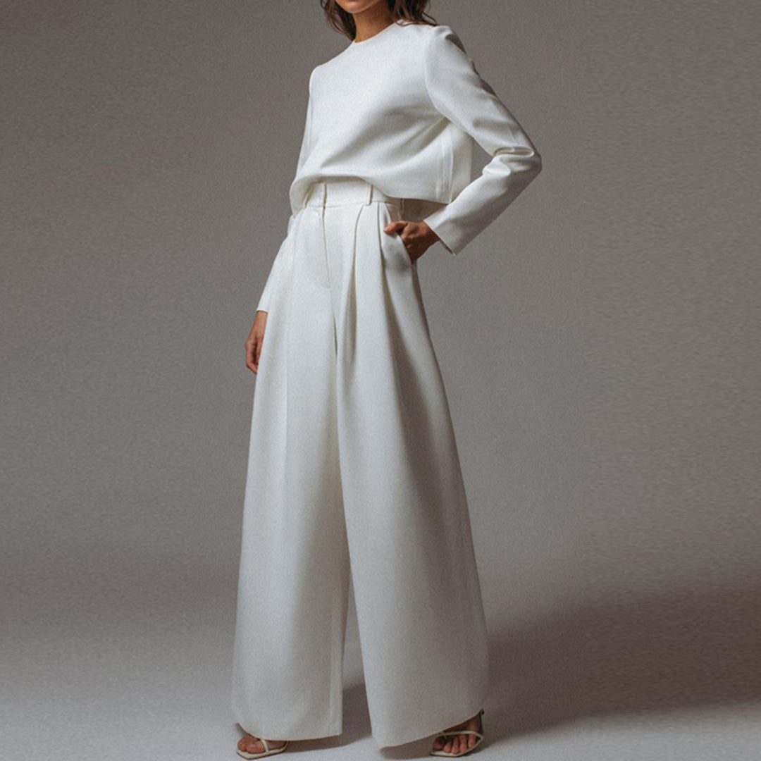 Women's Effortless Chic Wide Leg Outfit