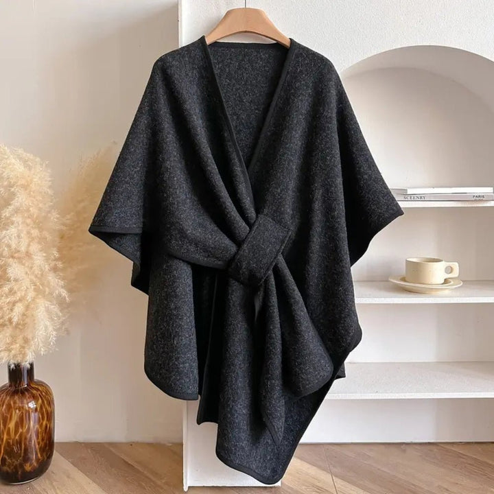 Women's Luxurious Poncho-Scarf-Coat for All Seasons