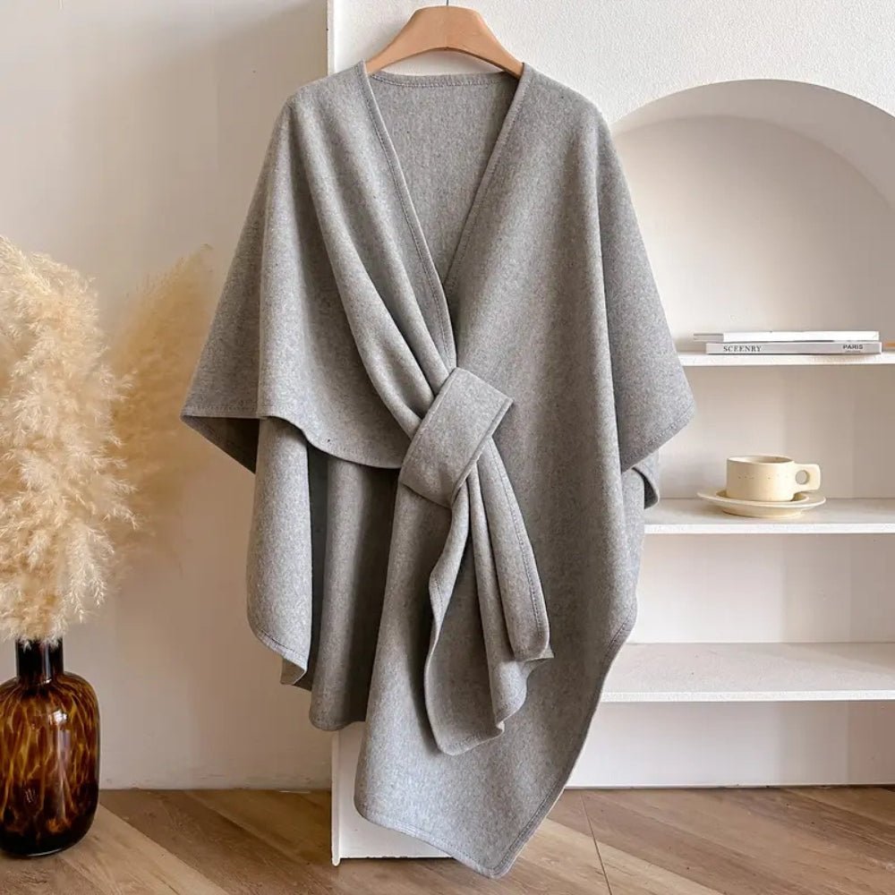 Women's Luxurious Poncho-Scarf-Coat for All Seasons
